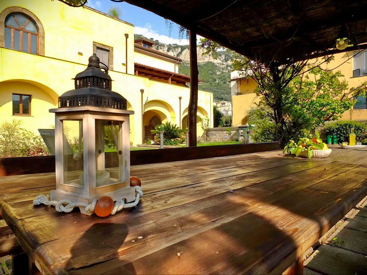 מטה B&B Villa Elisa מראה חיצוני תמונה