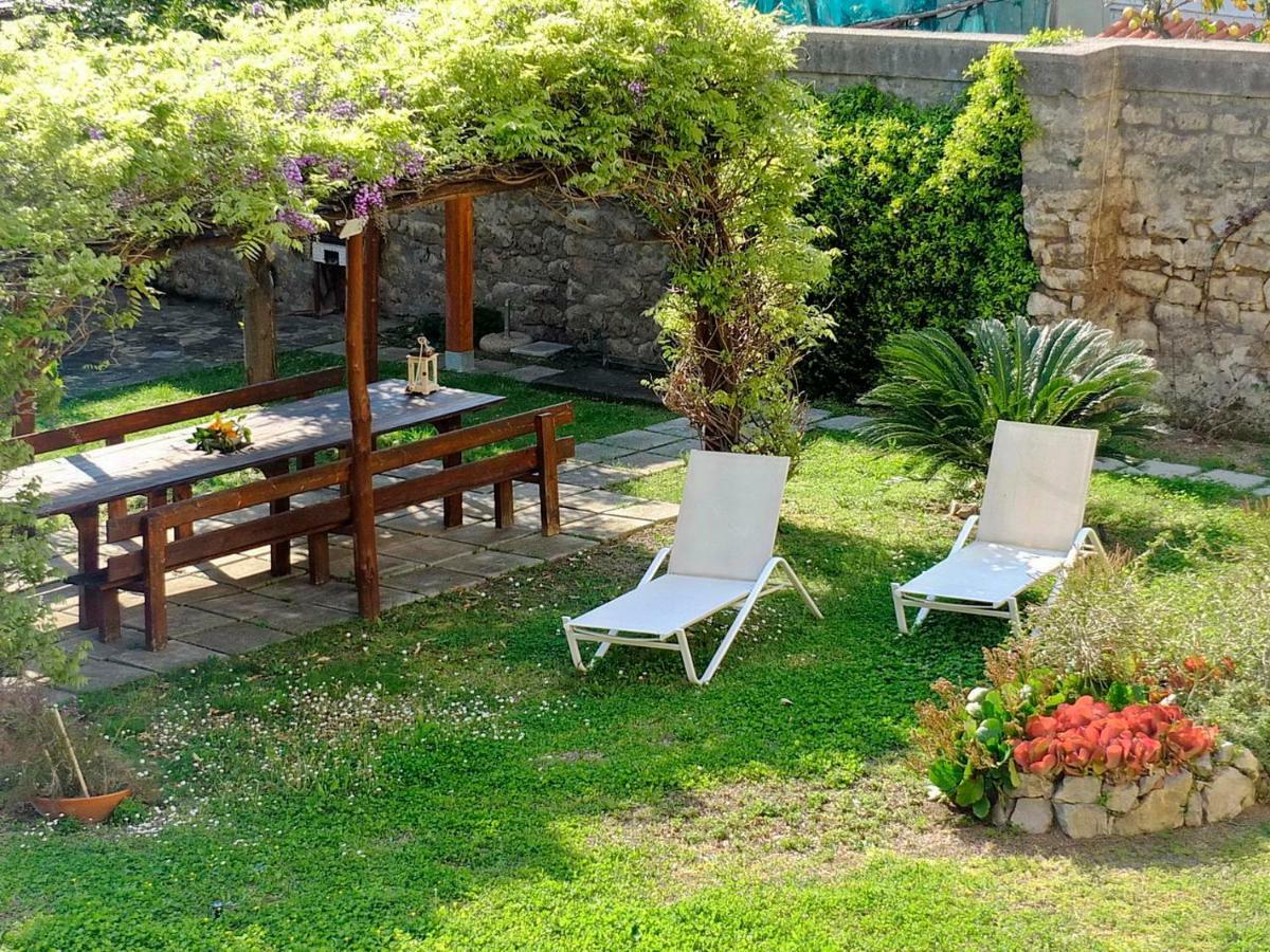 מטה B&B Villa Elisa מראה חיצוני תמונה