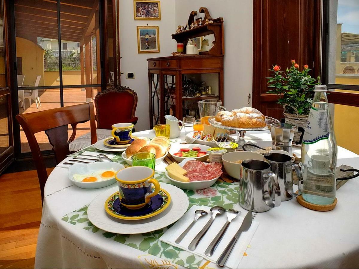 מטה B&B Villa Elisa מראה חיצוני תמונה
